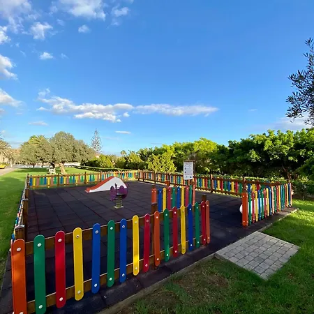 Casa de Férias Casa Con Terraza Y Piscina En Pasito Blanco, Cerca De Maspalomas Pasito Blanco
