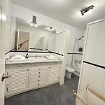 Сasa de vacaciones Casa Con Terraza Y Piscina En Pasito Blanco, Cerca De Maspalomas *